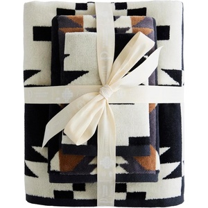 image:imagePendleton 3 Piece Bath Towel Set Bath Hand and WashclothSpider Rock BlackWhite